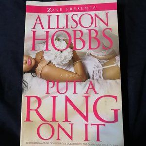 Put a Ring on It: A Novel Paperback – July 12 2011